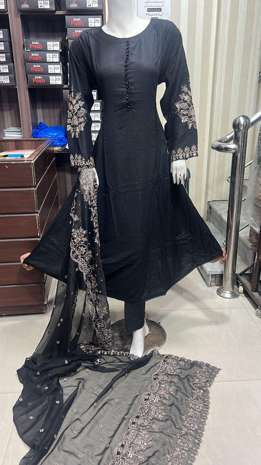 Embroidered Linen Long Frock Dress with Heavy Embroidered Chiffon Dupatta (UMNAA)