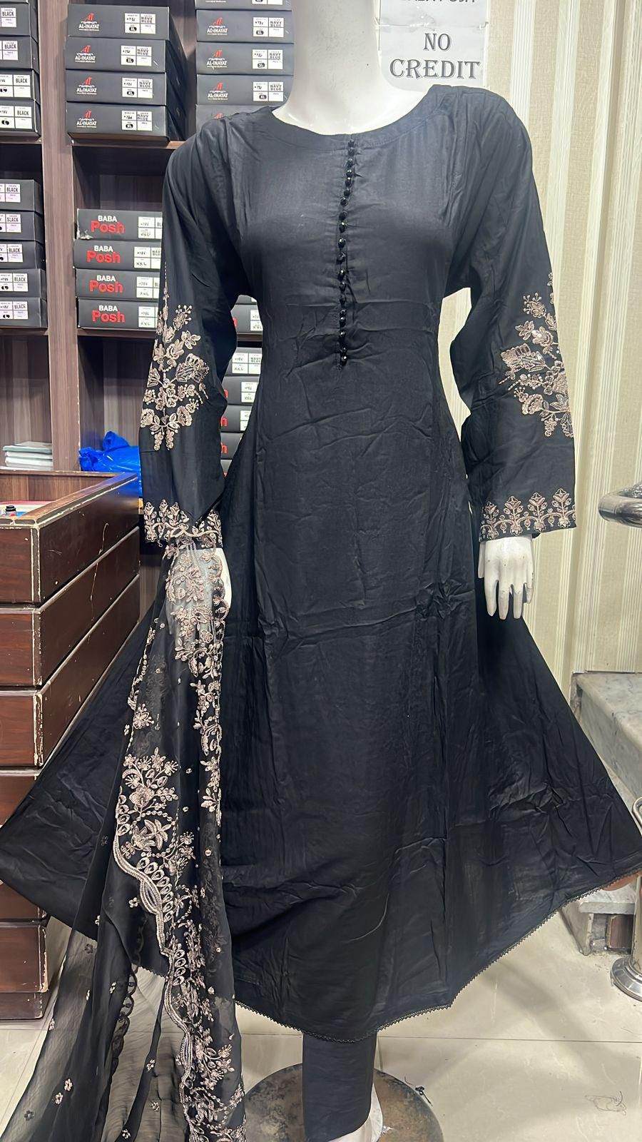 Embroidered Linen Long Frock Dress with Heavy Embroidered Chiffon Dupatta (UMNAA)