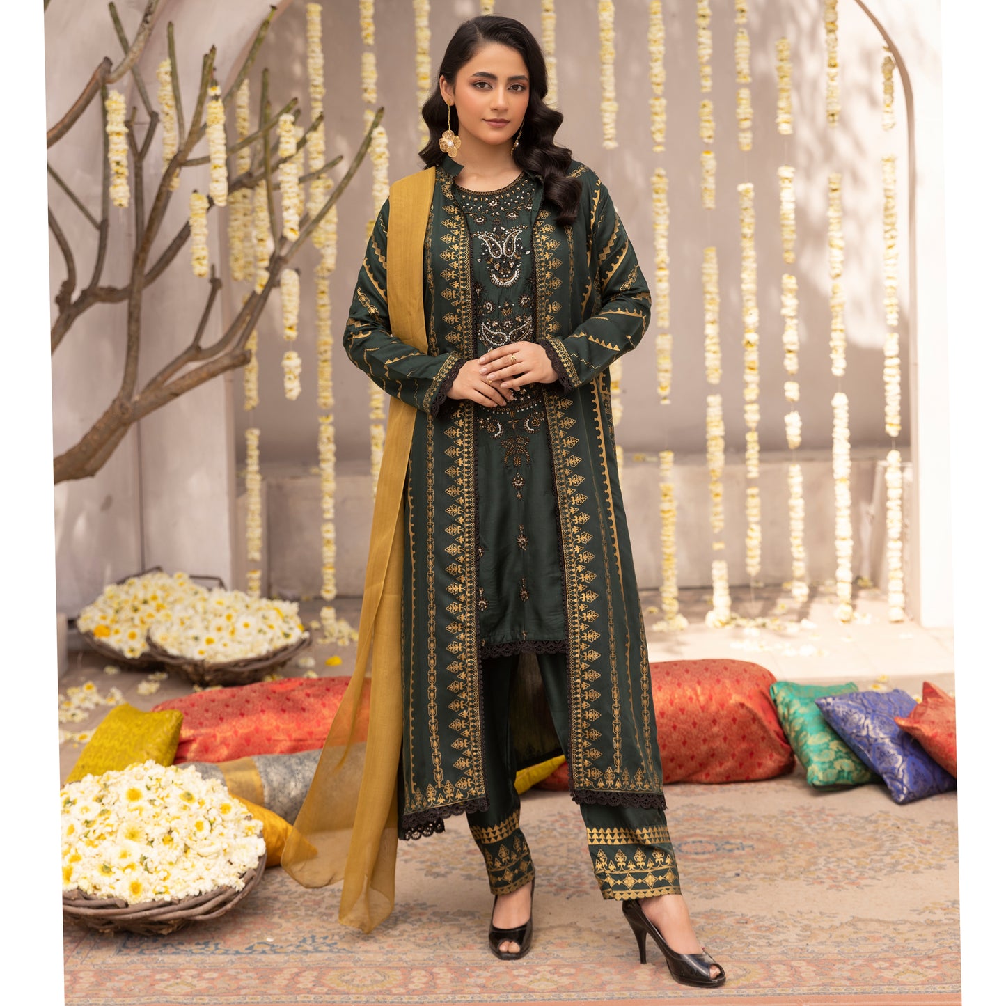 UMS-21 Luxury Embroidered Court Style Arabic Linen Collection | Ready to Wear | Simrans