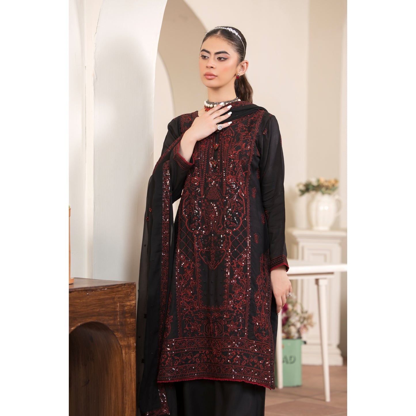 UA-91 Luxury Embroidered Farshi Shalwar Ready to Wear Collection | Umnaa