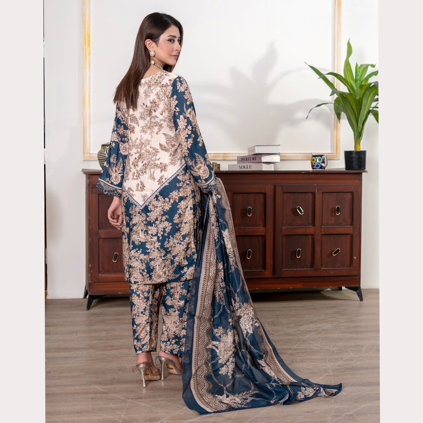 UA-121 Embroidered Printed 3 Pc Winter Collection by Umnaa