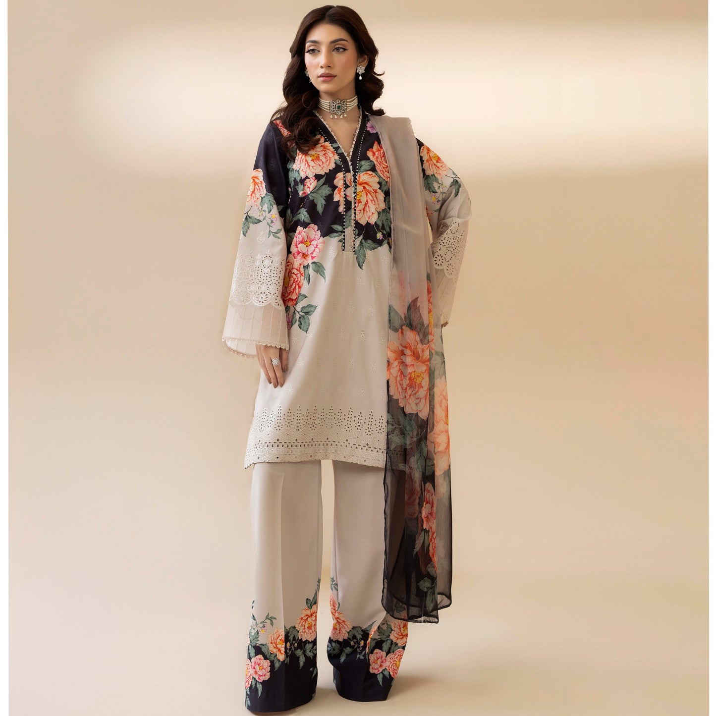 UTT-14 AMALTAS Printed Embroidered Slub Khaddar Collection by Traditional Thread