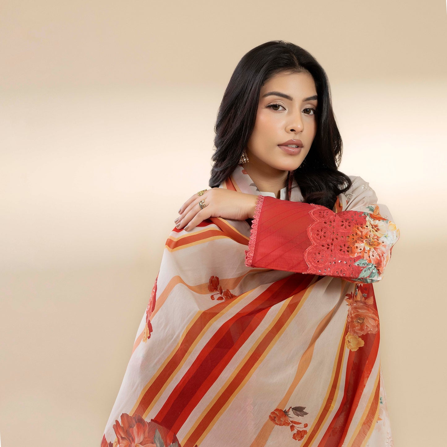 UTT-15 AMALTAS VOL 2 Printed Embroidered Slub Khaddar Collection by Traditional Thread