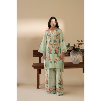 UTT-15 AMALTAS VOL 2 Printed Embroidered Slub Khaddar Collection by Traditional Thread