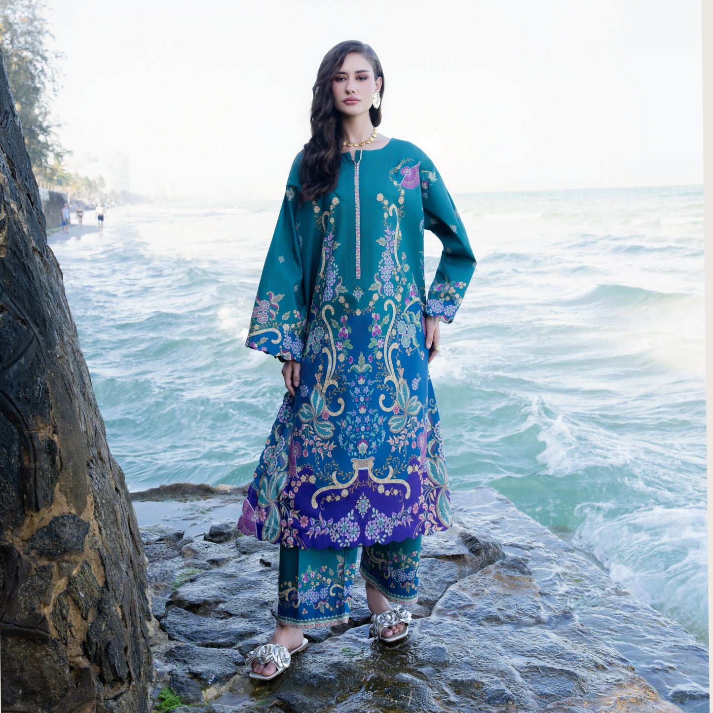 UA-183 Premium Silk Grip 2-Piece Pret – Kaftan Style Printed Co-Ords Set