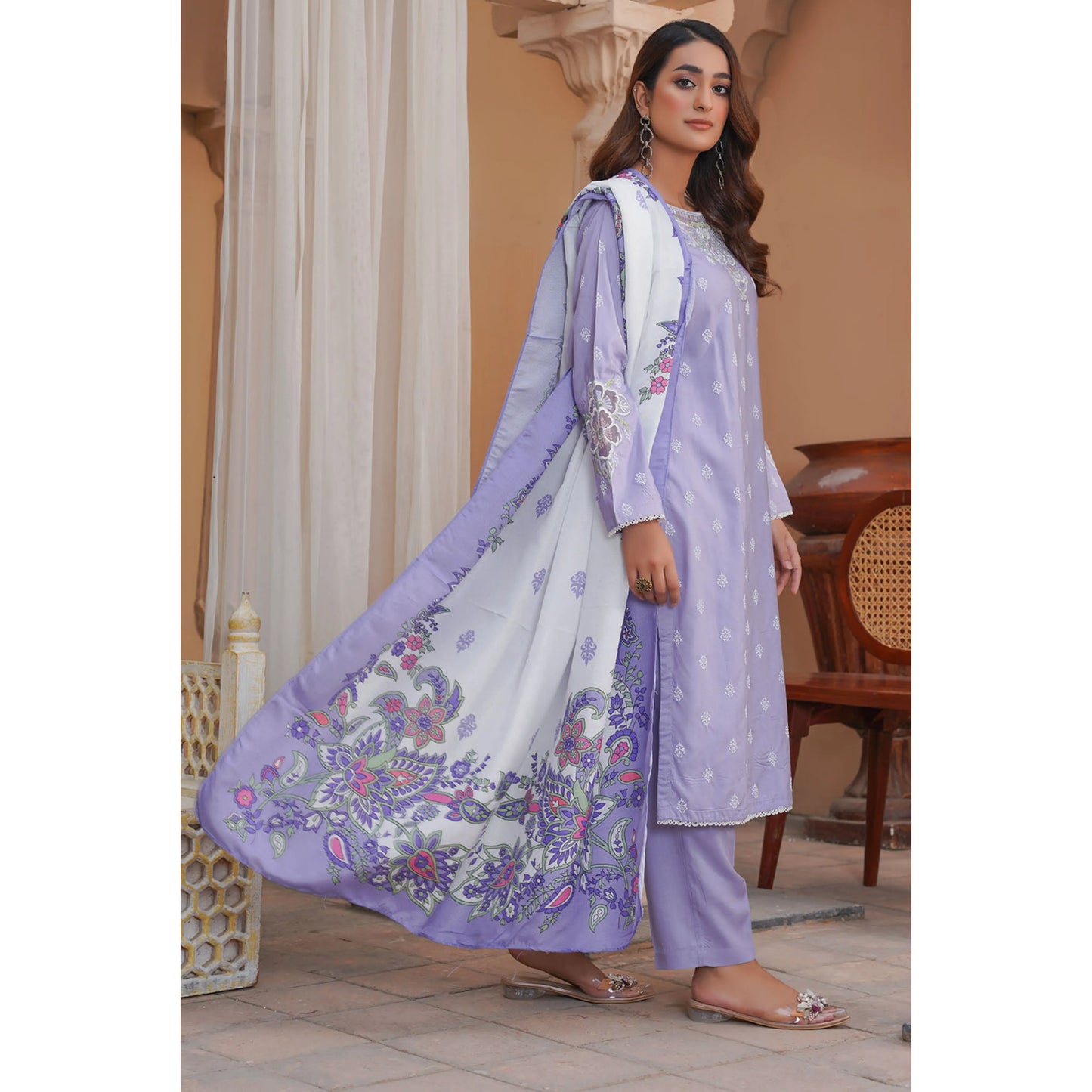 UA-189 Embroidered Linen Collection by Umnaa | Asian Clothes