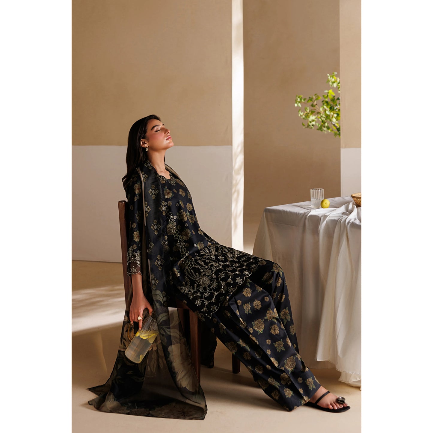 UE-01 Daastan Edit 2 Embroidered Printed Lawn Collection by Esra Fashion