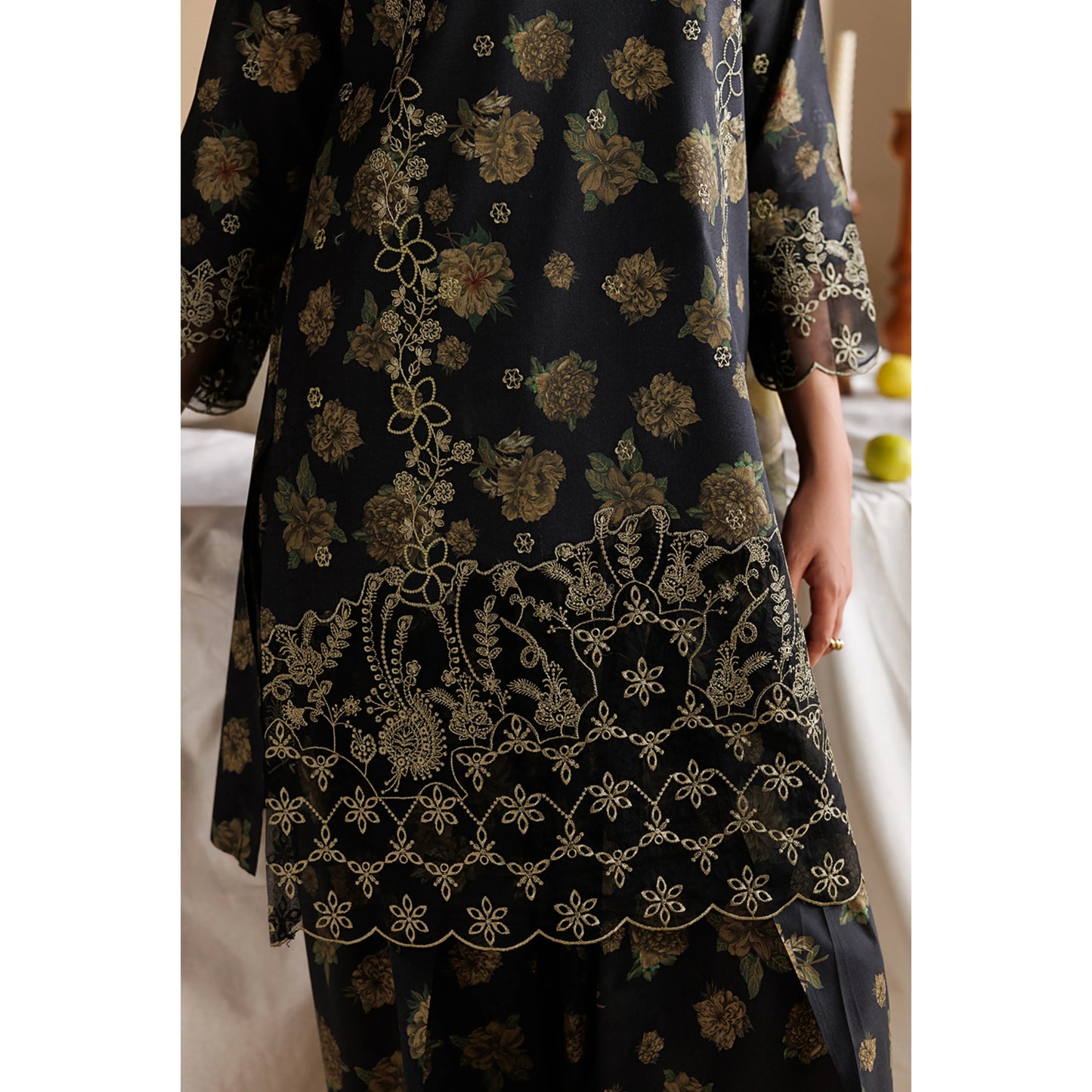 UE-01 Daastan Edit 2 Embroidered Printed Lawn Collection by Esra Fashion
