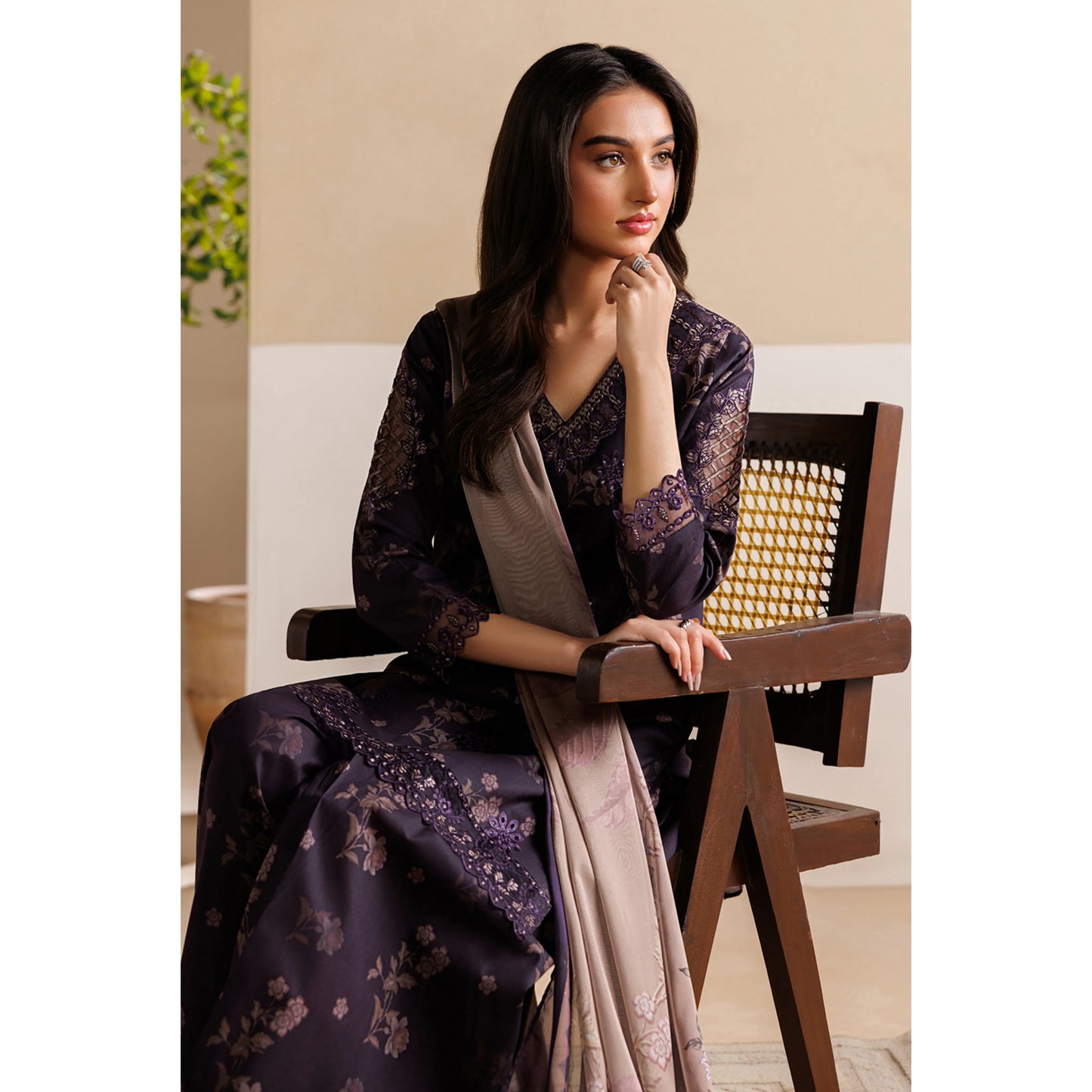 UE-01 Daastan Edit 2 Embroidered Printed Lawn Collection by Esra Fashion