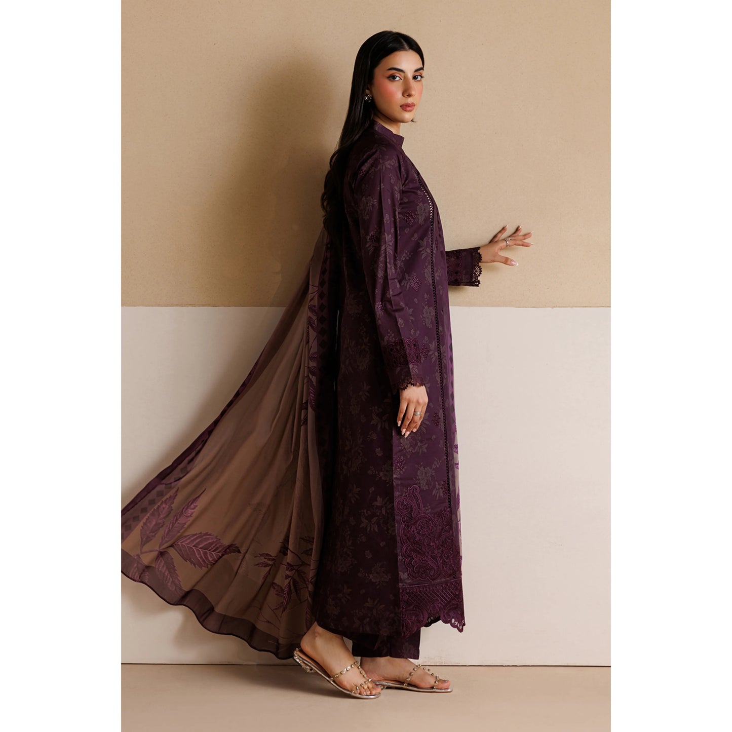 UE-01 Daastan Edit 2 Embroidered Printed Lawn Collection by Esra Fashion
