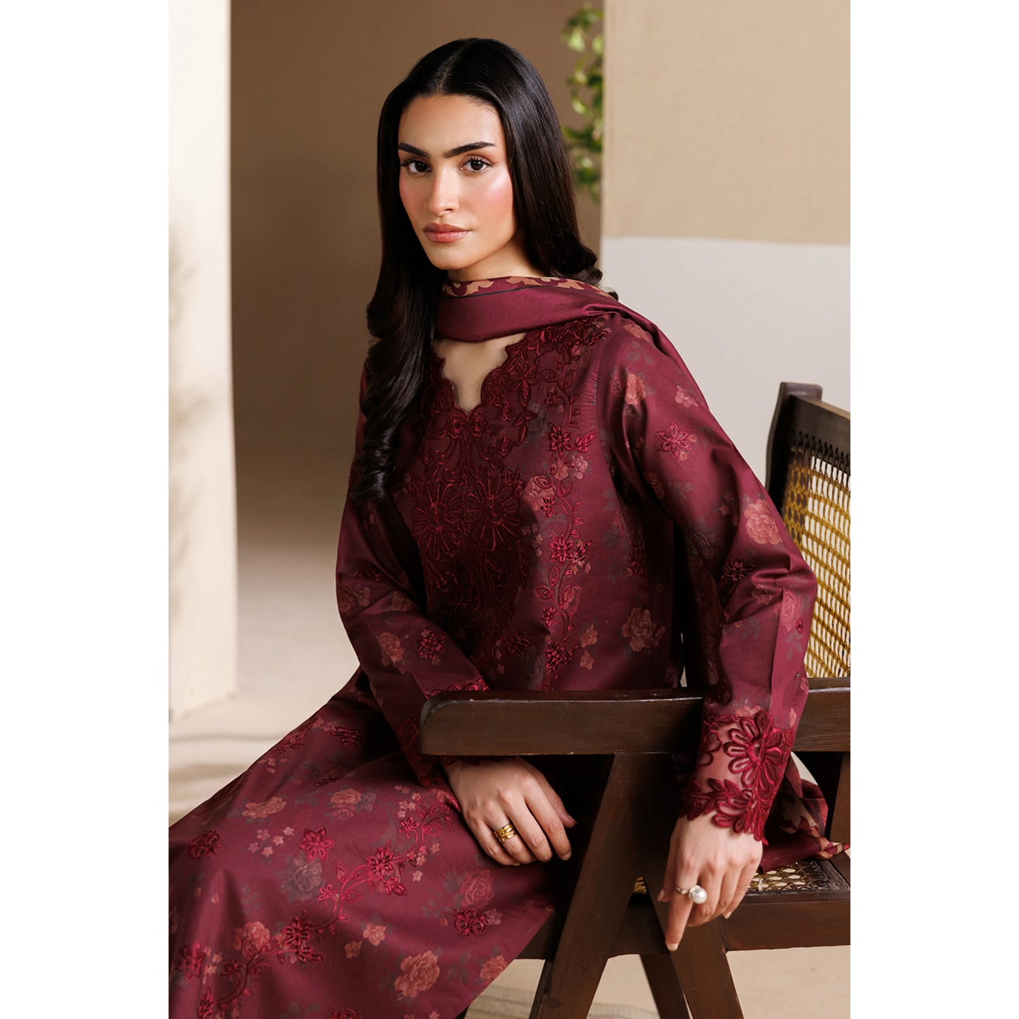 UE-01 Daastan Edit 2 Embroidered Printed Lawn Collection by Esra Fashion