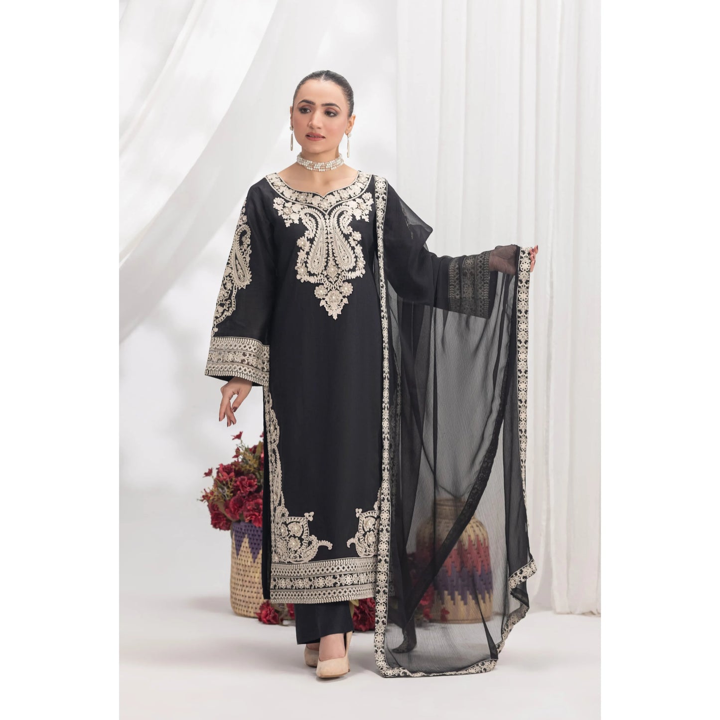 UA-202 Embroidered Cotton Collection by Umnaa | Ready to Wear Pakistani Asian clothes