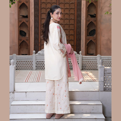 UA-218 Embroidered Cotton Collection by Umnaa | Ready to Wear Pakistani Asian clothes