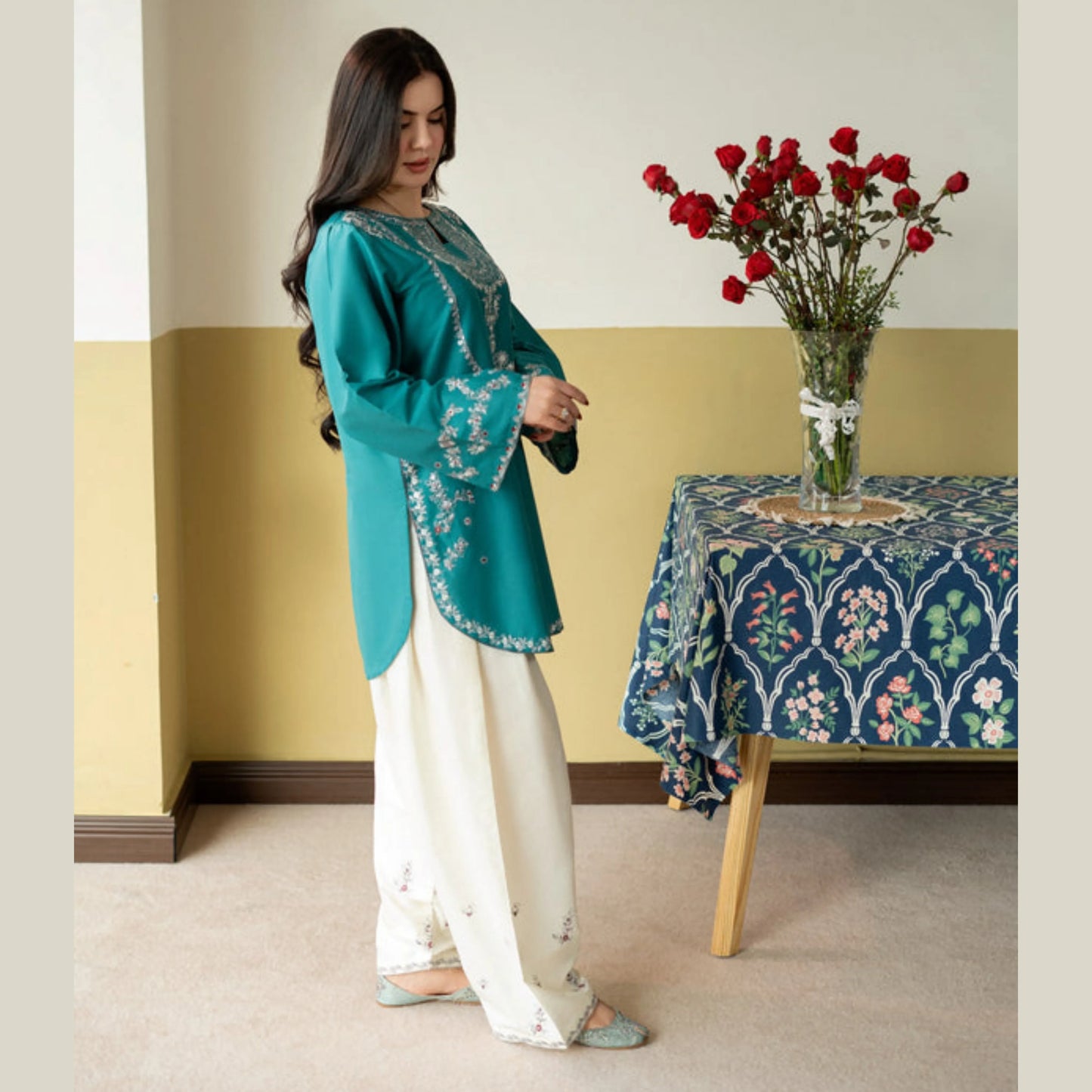 UA-258 Embroidered Cambric Cotton 2 Pc Co-Ord Set with Farshi Shalwar by Umnaa