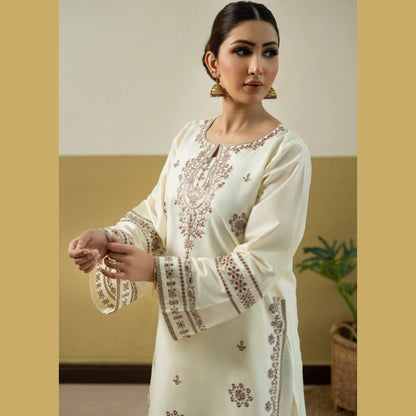 UA-260 Embroidered Cambric Cotton 2 Pc Co-Ord Set with Farshi Shalwar by Umnaa