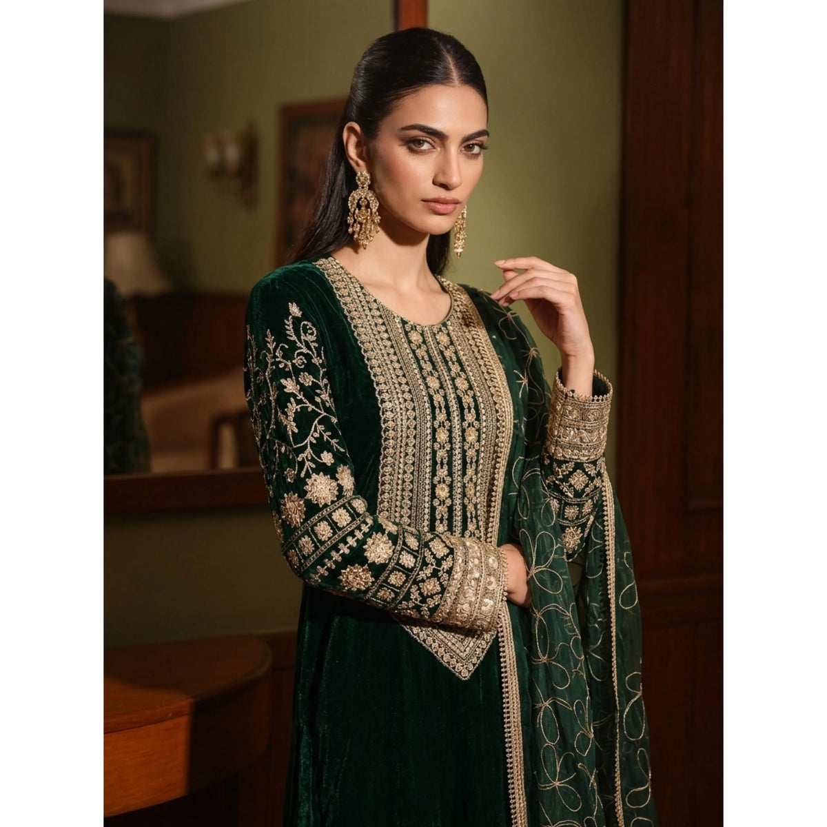 UA-324 Embroidered Velvet Kaftan 3 Pc | Umnaa