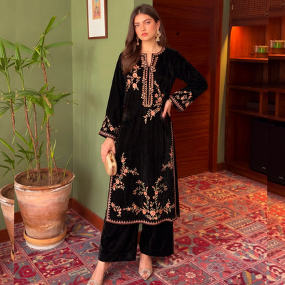 UA-328 Luxury Velvet Co-Ord 2 Pc Collection | Umnaa
