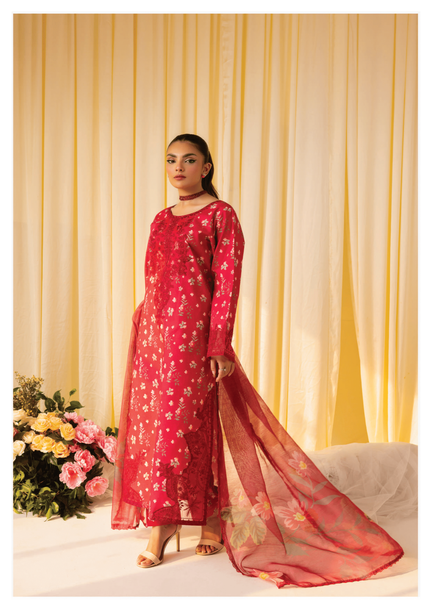 Pink 3 Pc Printed embroidered lawn dress - Muskin