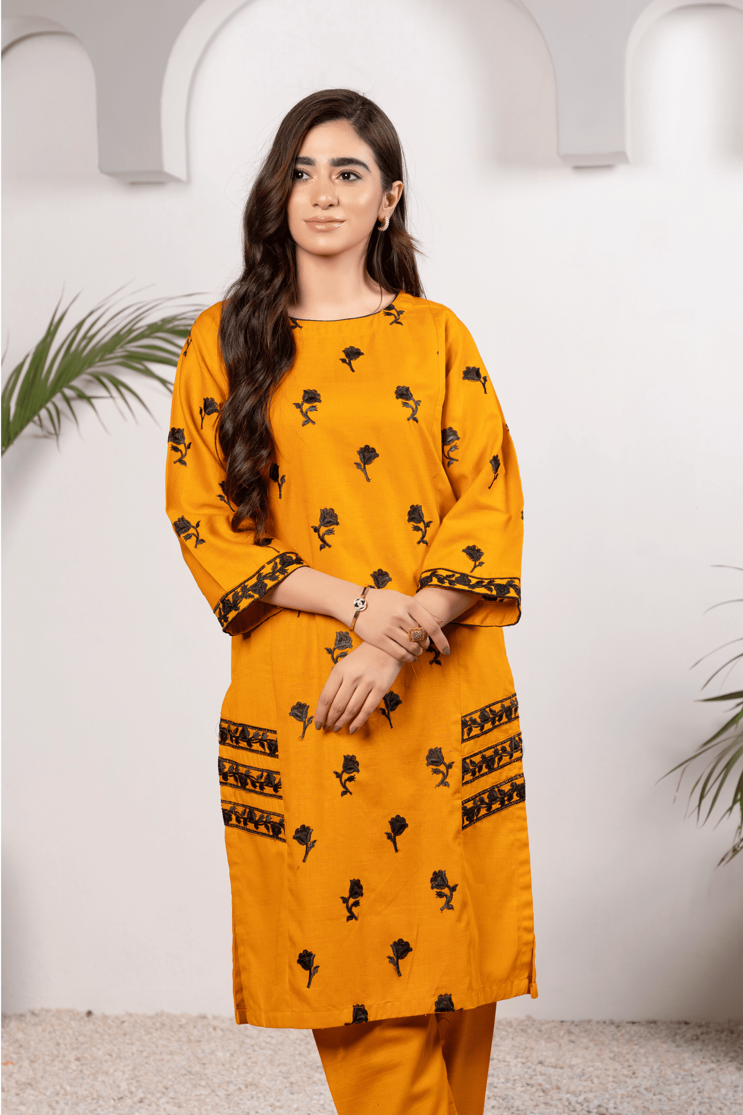2-Piece Stitched Slub khaddar Outfit By RANIYA.H