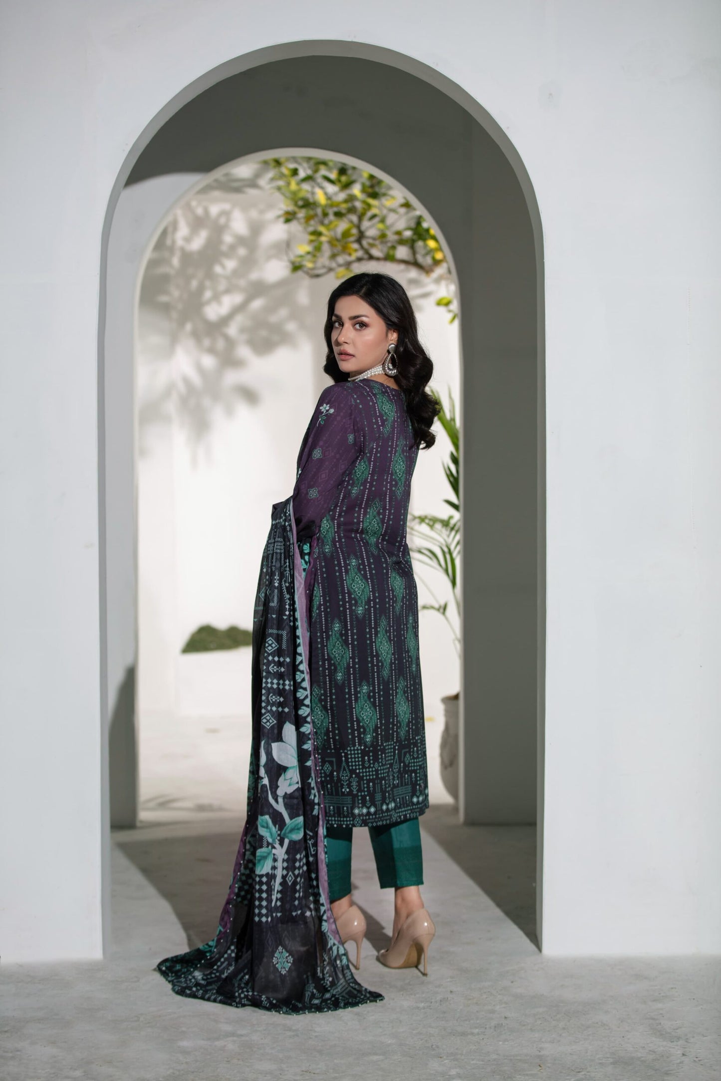 (DIGITAL AUTUMN) 3 Pc Embroidered Cambric Cotton Suit-Heera's