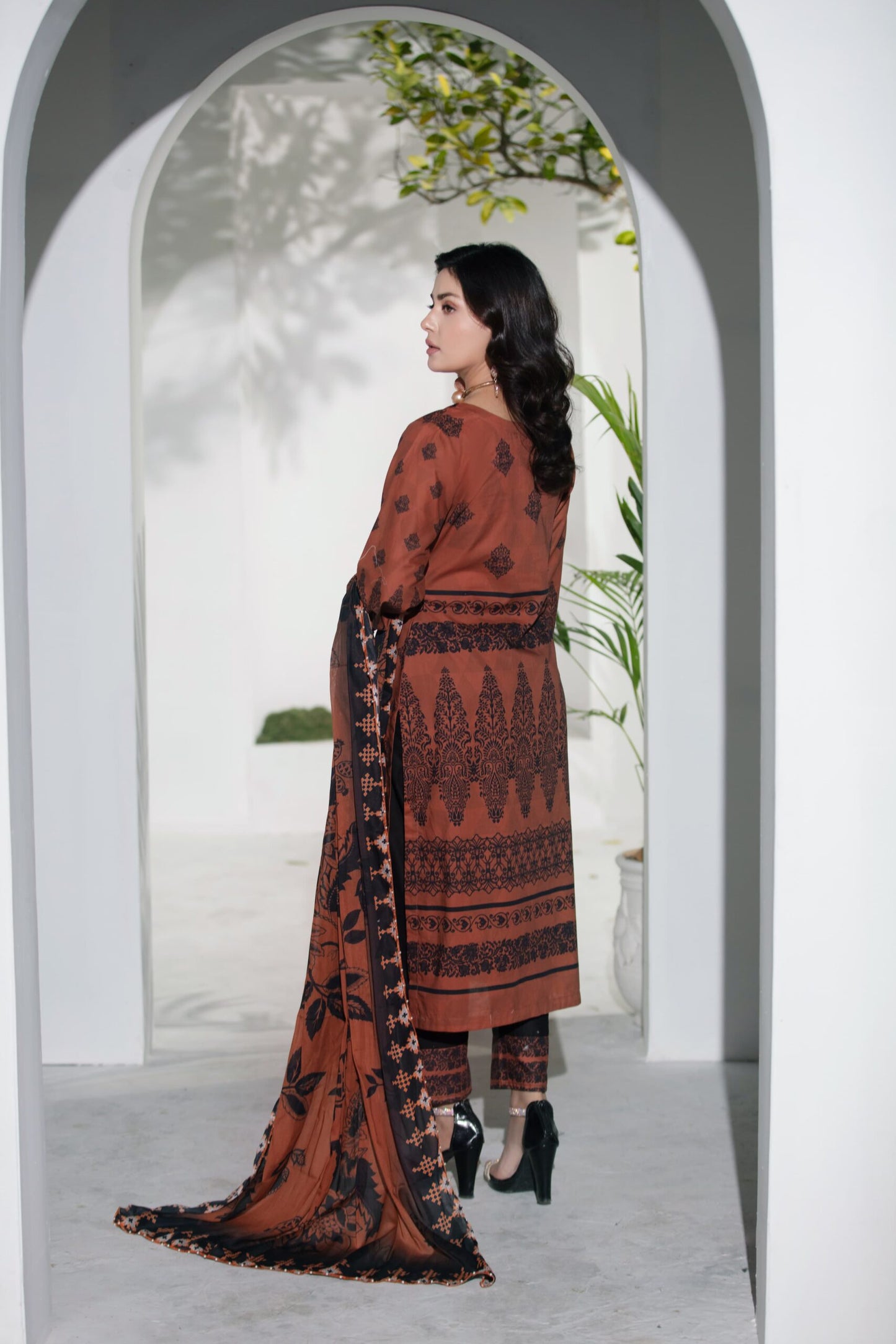 (RED SHADED AUTUMN)  3 Pc Embroidered Cambric Cotton Suit-Heera's