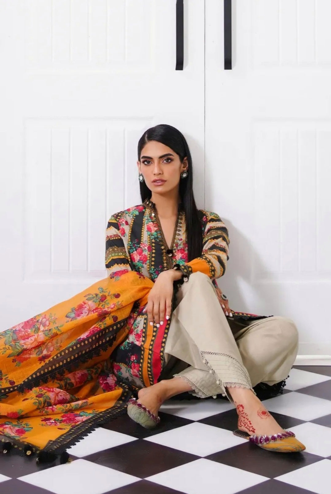 Mahay by Sana Safinaz Stitched 3 Piece Summer Lawn Collection 2023