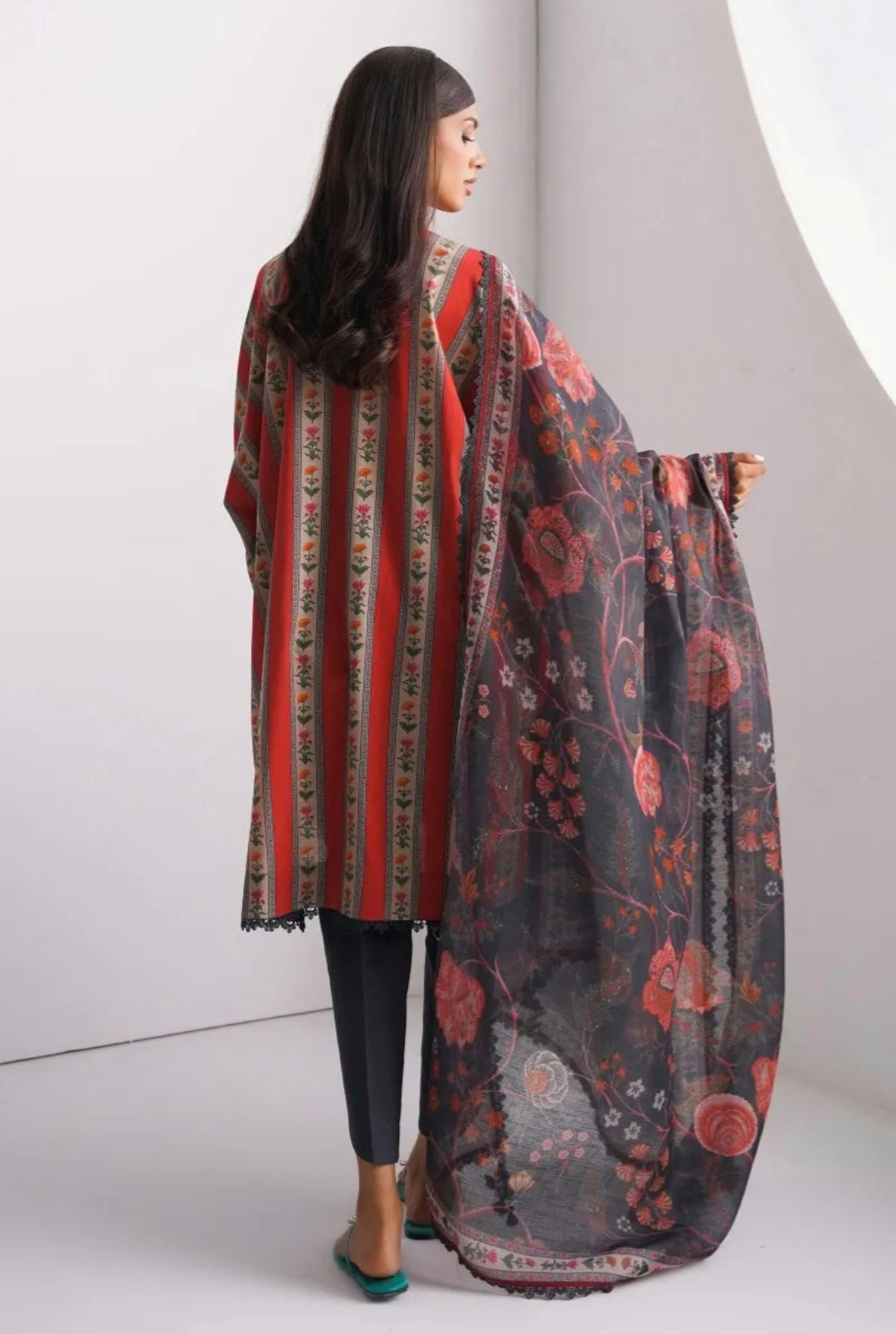 Mahay by Sana Safinaz Stitched 2 Piece Summer Lawn Collection 2023