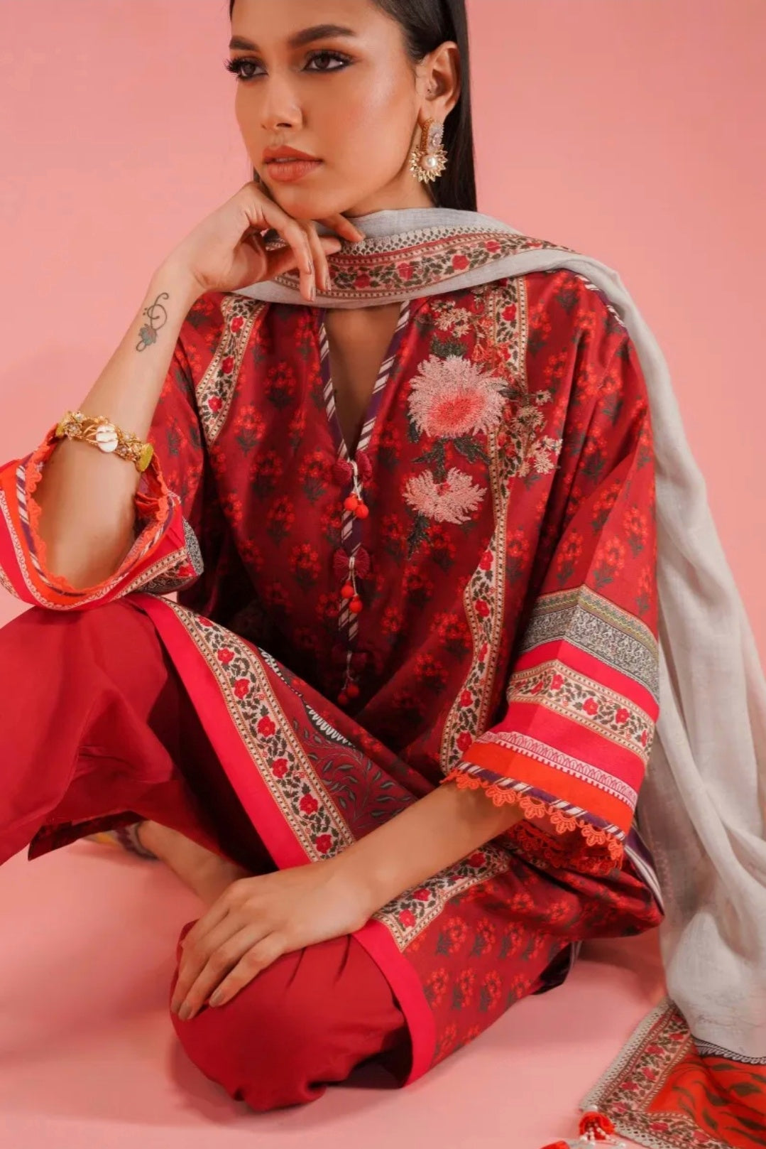 Mahay by Sana Safinaz Stitched 2 Piece Summer Lawn Collection 2023