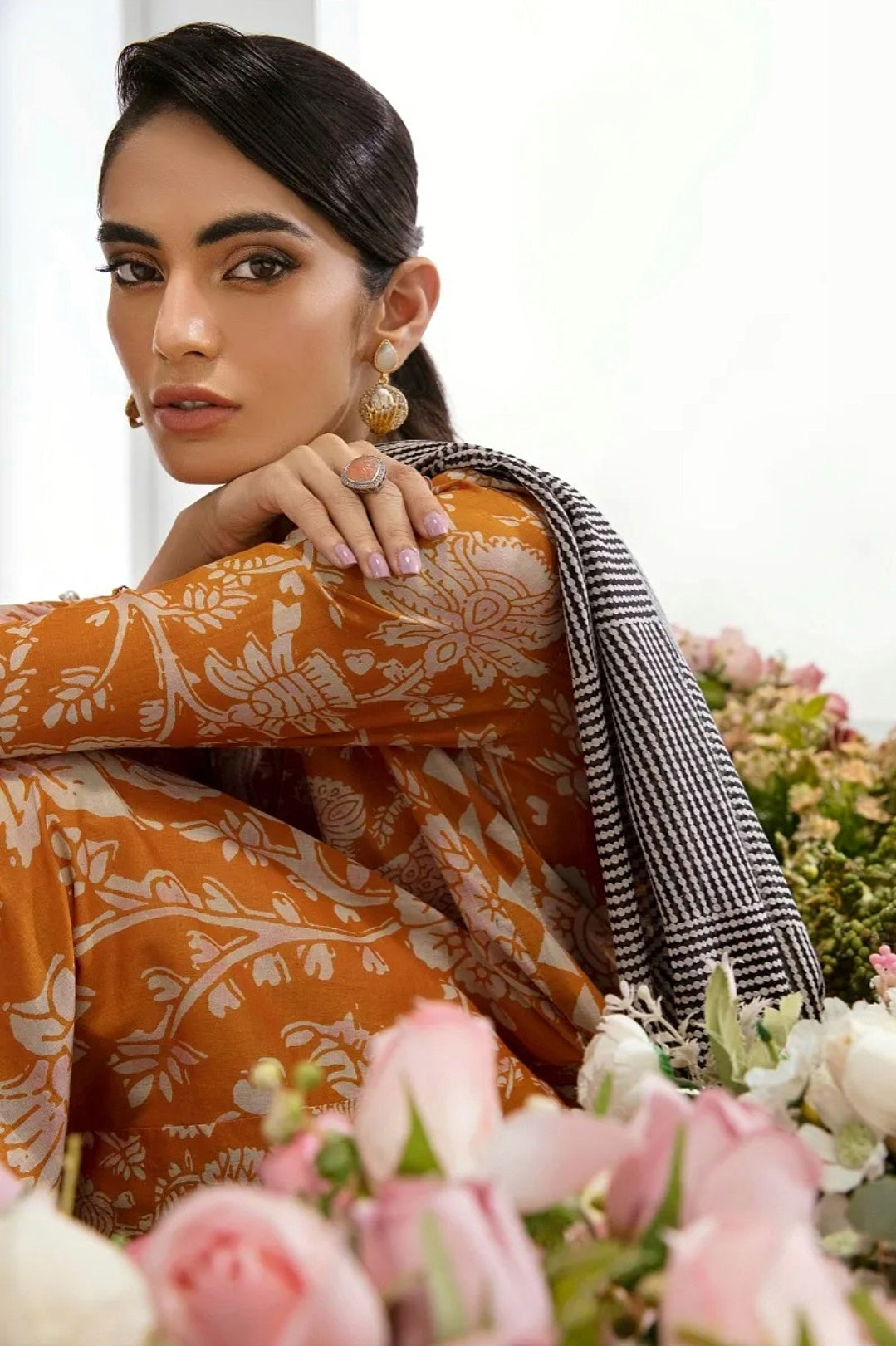 Mahay by Sana Safinaz Stitched 2 Piece Summer Lawn Collection 2023