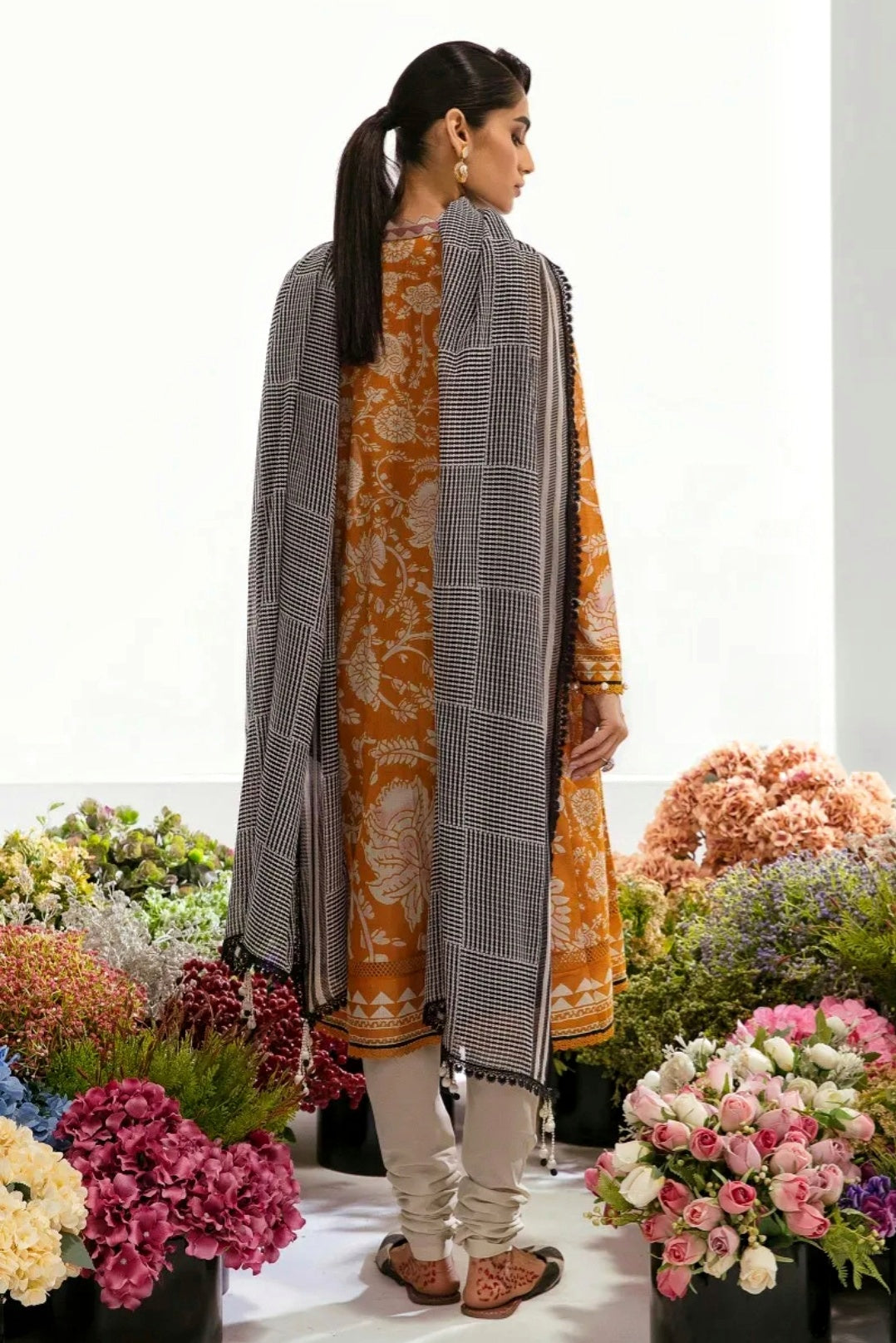 Mahay by Sana Safinaz Stitched 2 Piece Summer Lawn Collection 2023