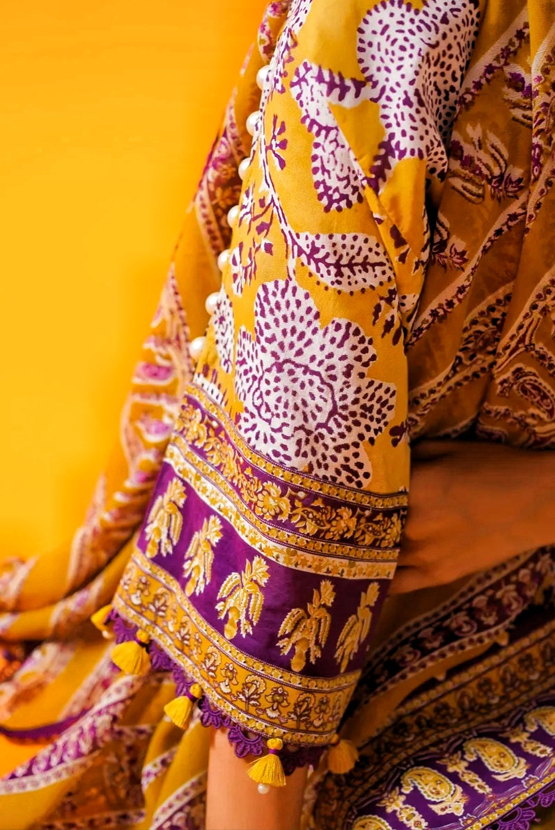 Mahay by Sana Safinaz Stitched 3 Piece Summer Lawn Collection 2023