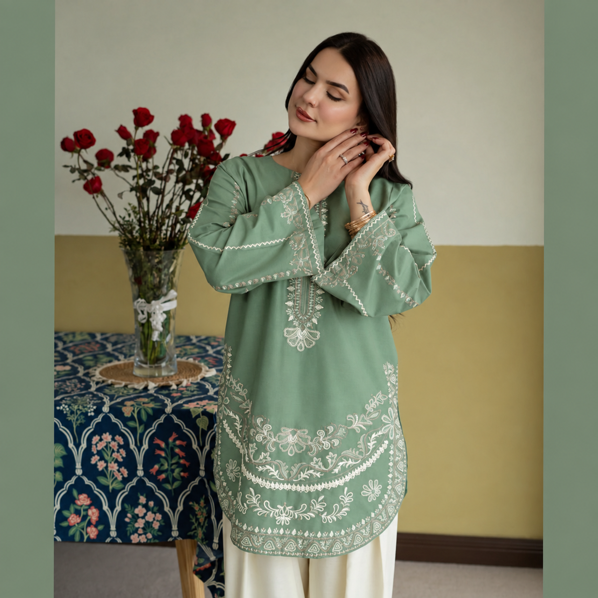 UA-313 Embroidered Linen 2 Pc Co-Ord Set with Farshi Shalwar by Umnaa