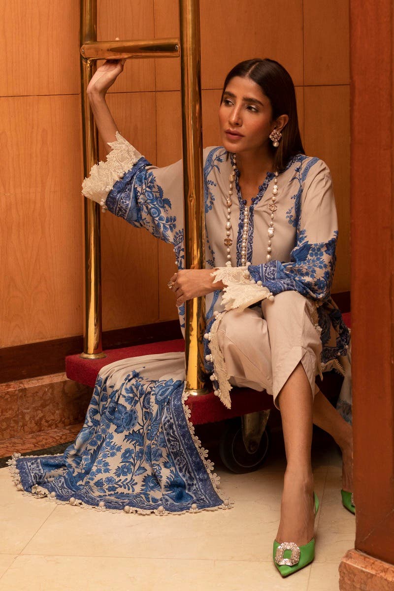 Muzlin By Sana Safinaz Stitched 3 Piece-Winter Collection