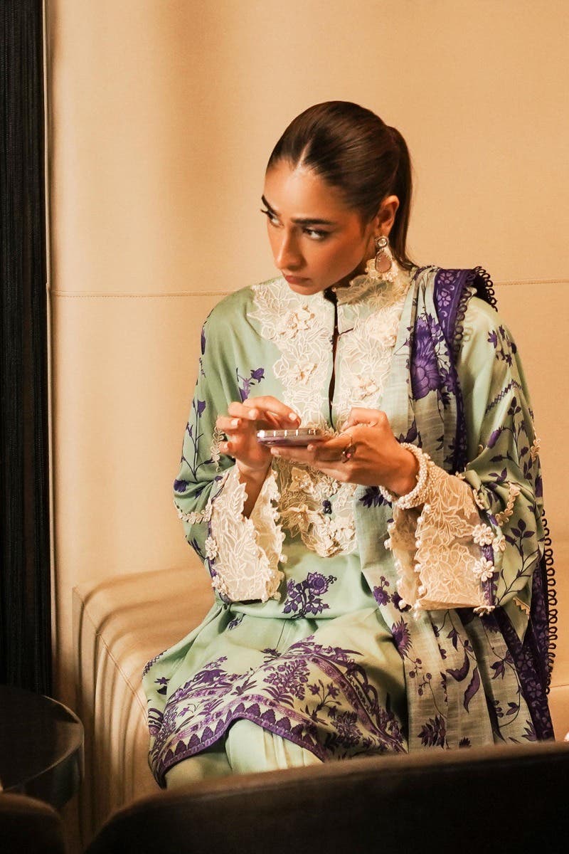 Muzlin By Sana Safinaz Stitched 3 Piece-Winter Collection