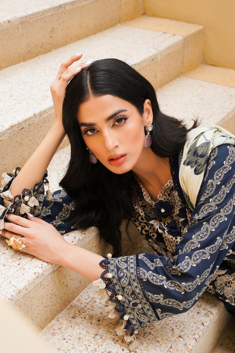 Muzlin By Sana Safinaz Stitched 3 Piece-Winter Collection