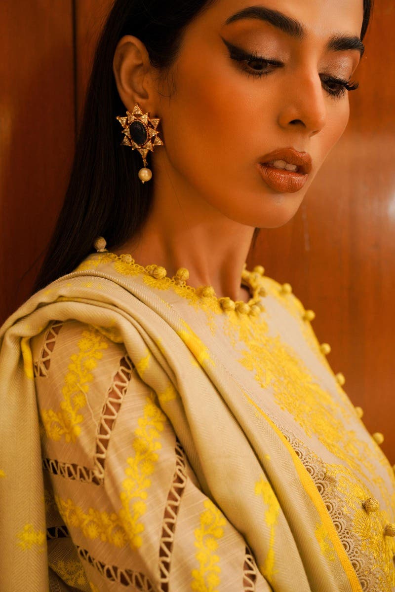 Muzlin By Sana Safinaz Stitched 3 Piece-Winter Collection