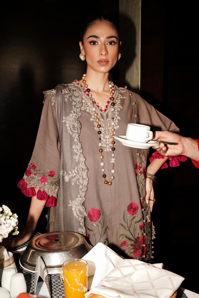 Muzlin By Sana Safinaz Stitched 3 Piece-Winter Collection